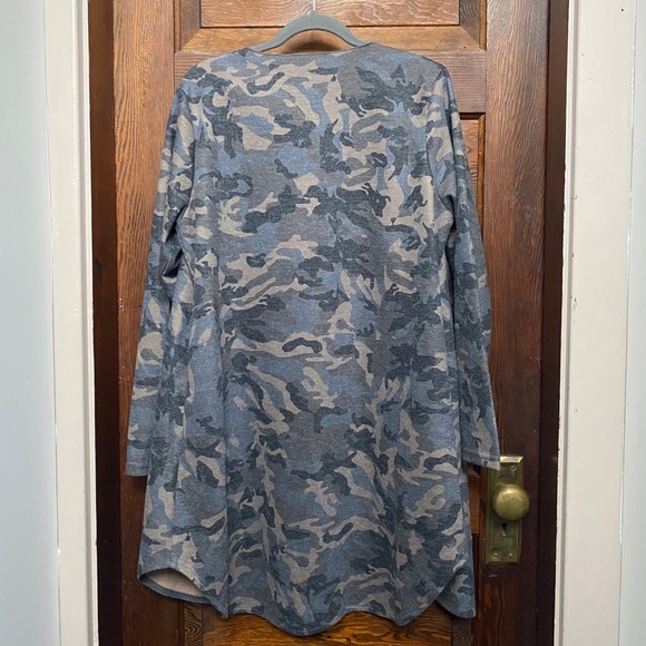 Camo Cardigan - Picture 3 of 3